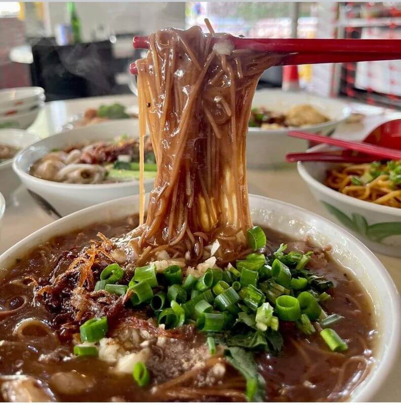 Ongoing Bak Kut Teh & Fried Porridge Stall for Take Over